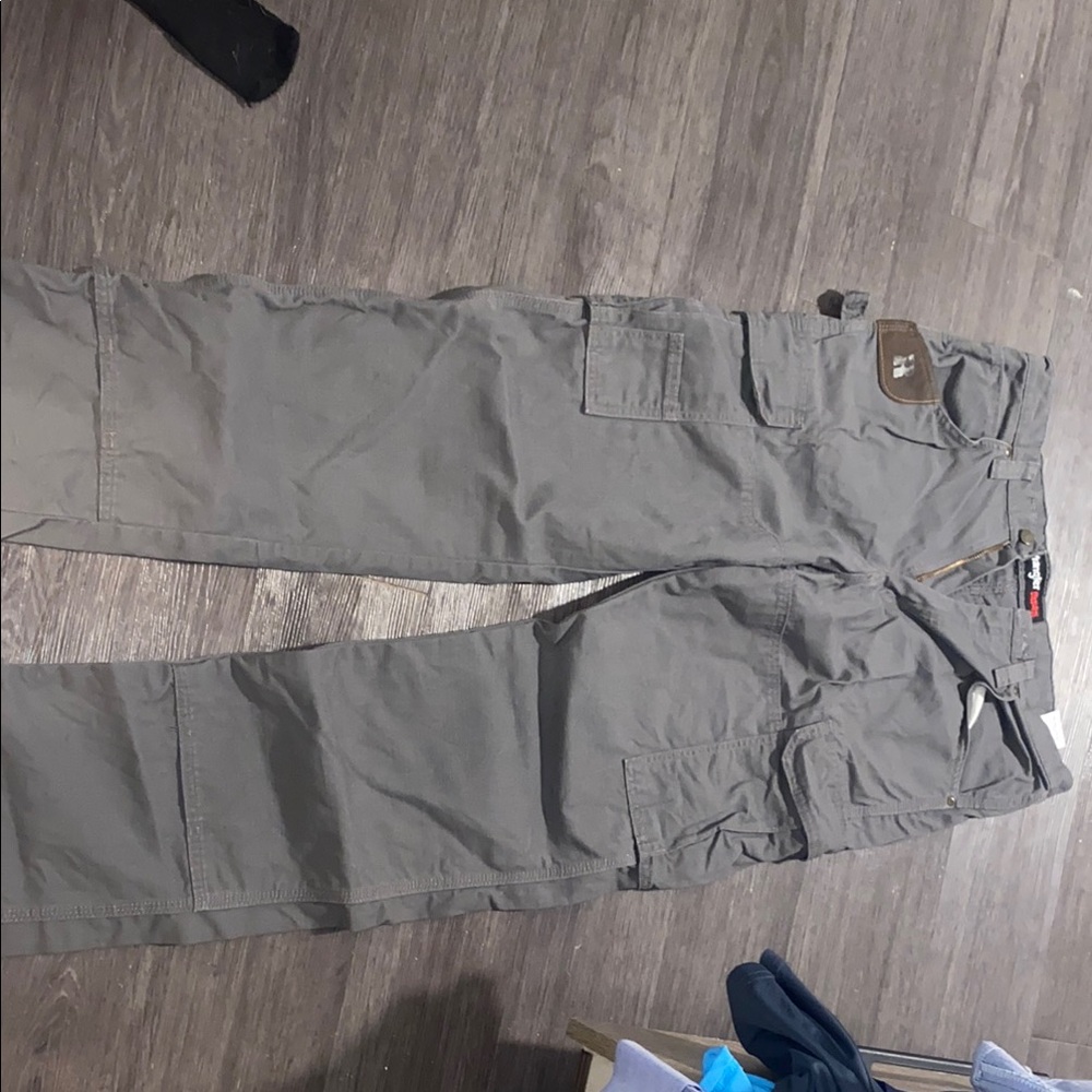 Wrangler Gray Cargo Pants with Durable Cotton Blend